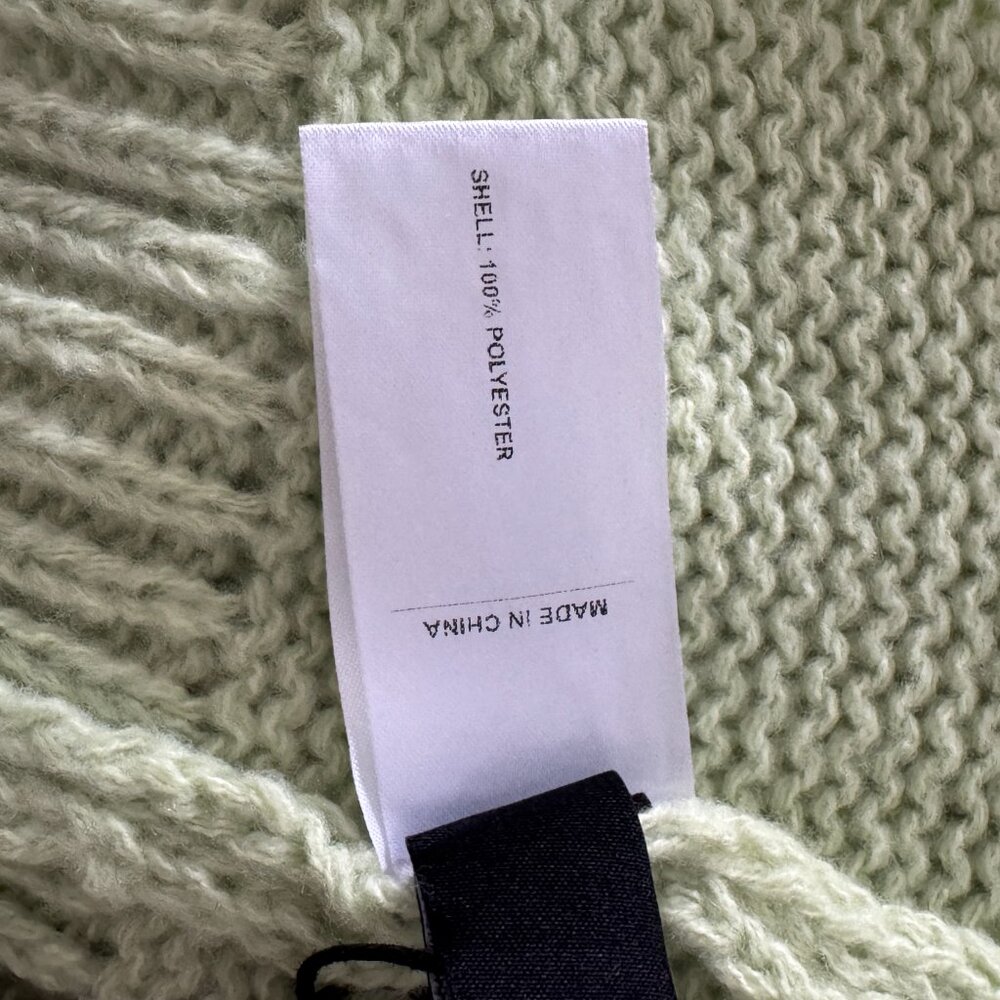 Cider Knit V-neck Button Flower Cardigan NWT, Size M - Picture 15 of 17